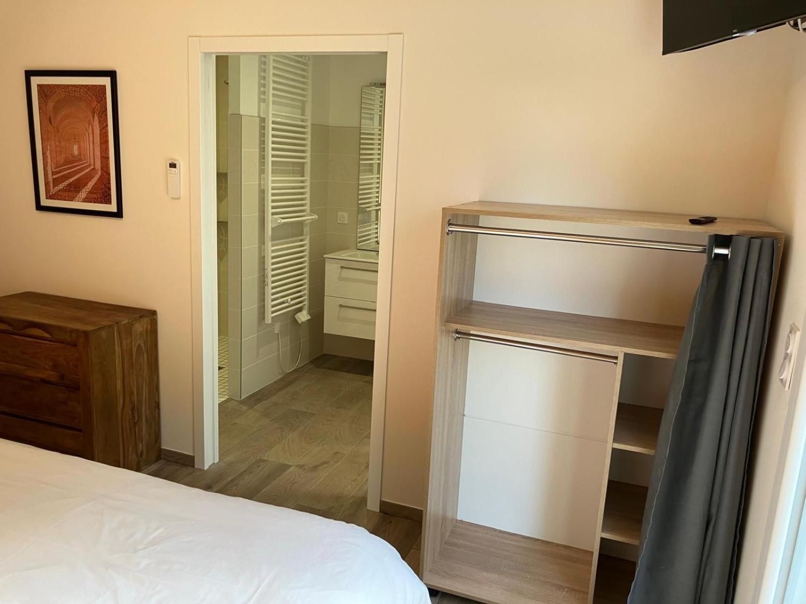 Domaine Des Peyries - Chambres Et Table D'Hotes Saint-Barthelemy-d'Agenais المظهر الخارجي الصورة